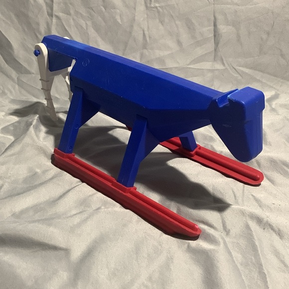 1983 Roping Toy - Picture 2 of 4